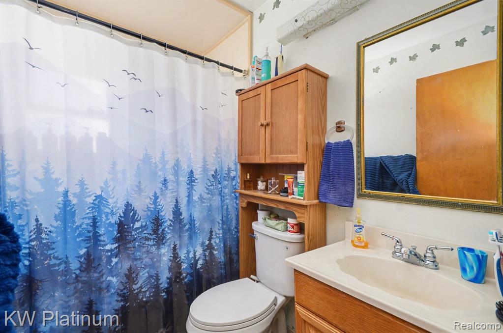 13308 Couwlier Avenue, Warren, MI 48089 — Photo 9