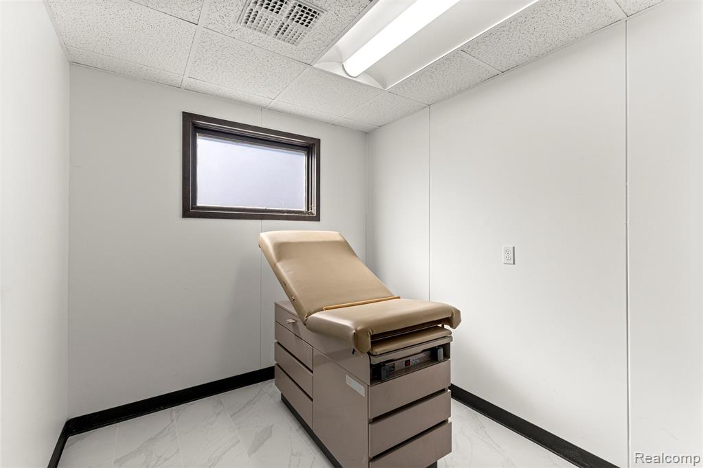 19130 SUMPTER Road, Belleville, MI, 48111