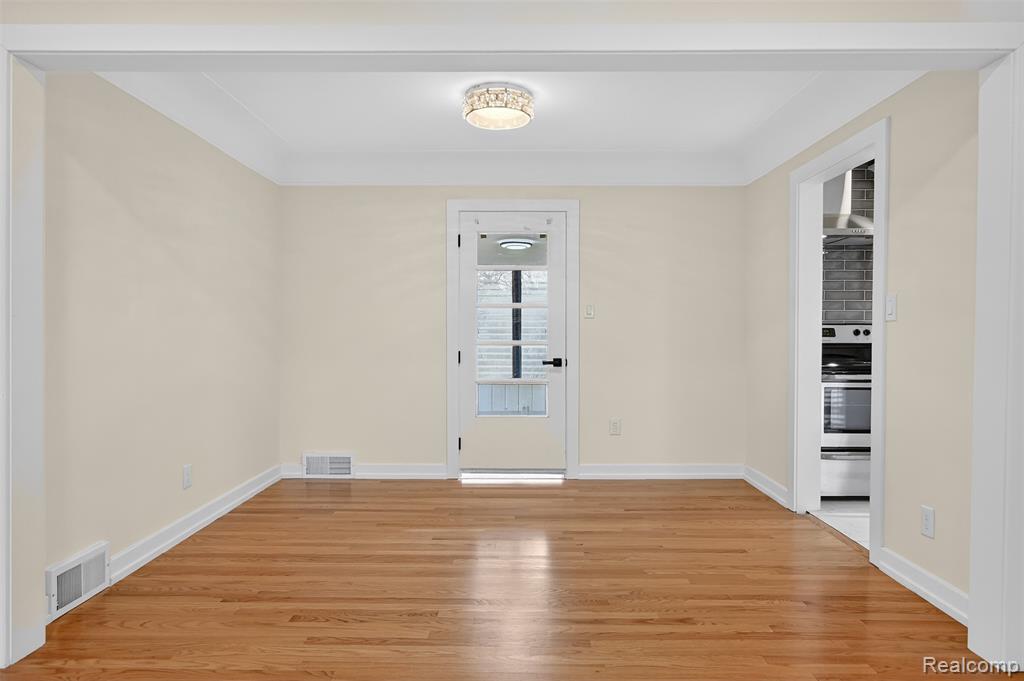 15022 Winston, Redford, MI 48239 — Photo 19