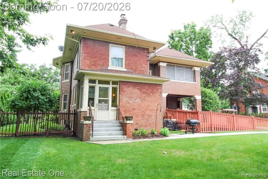 90 EDISON Street, Detroit, MI 48202 — Photo 47