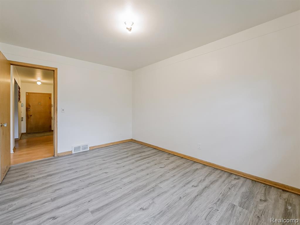 4519 Marseilles Street, Detroit, MI 48224 — Photo 9