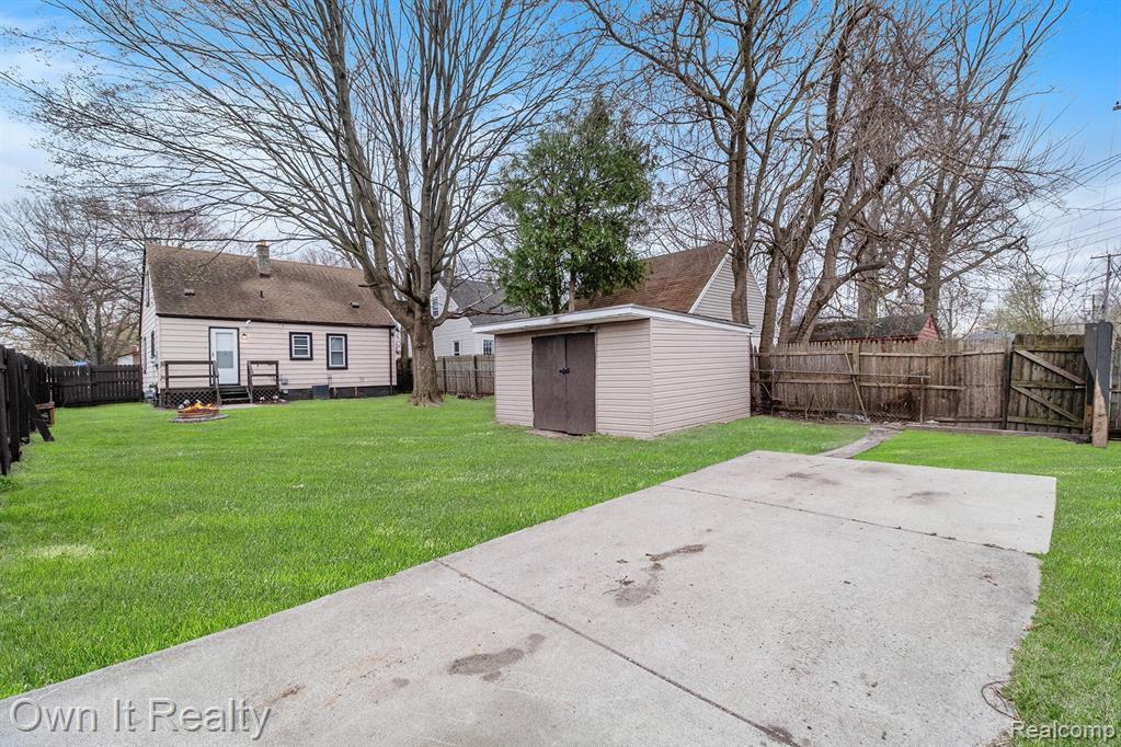 6304 DUNCAN Street, Taylor, MI 48180 — Photo 20