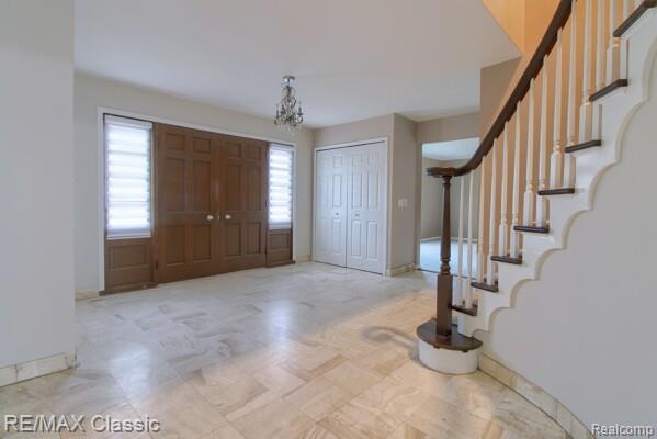 6564 Alderley Way Court, West Bloomfield, MI — Photo 3