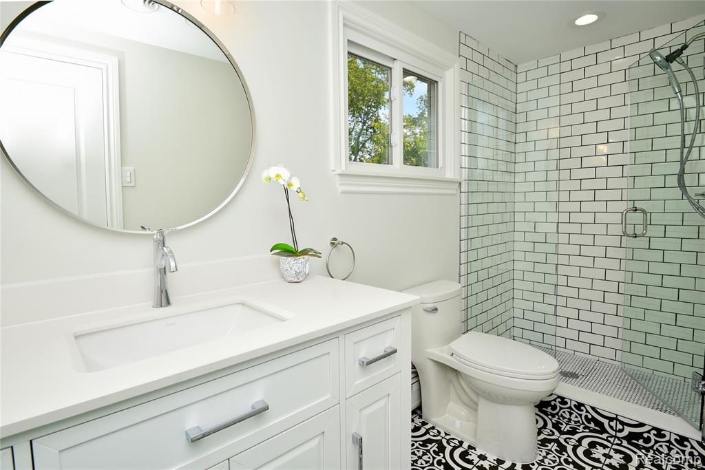 5547 Kingsmill Drive, Bloomfield Hills, MI — Photo 25