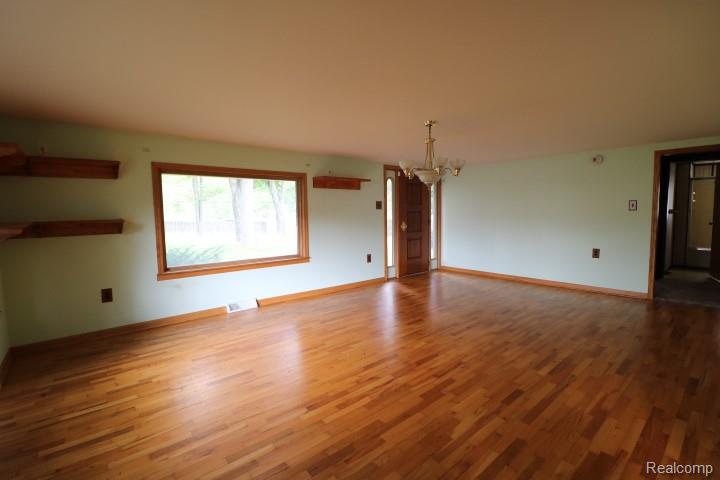 6048 N Lapeer Road, Fostoria, MI 48435 — Photo 10