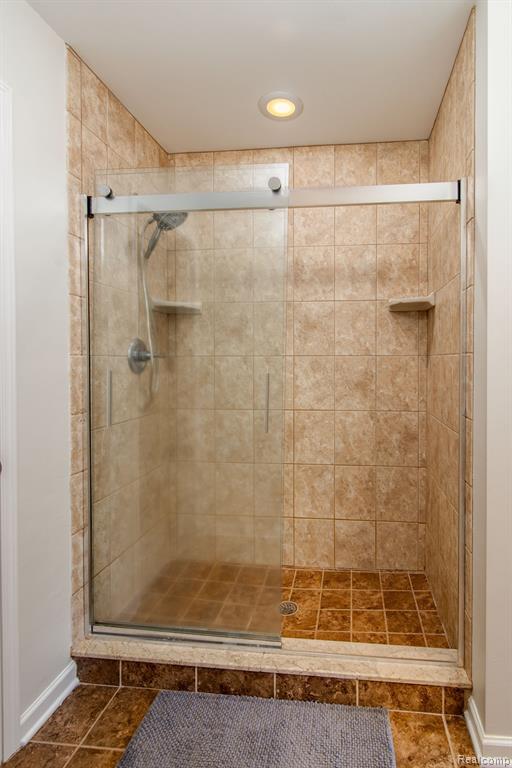 58096 SUNFLOWER Circle S, New Hudson, MI 48165 — Photo 17
