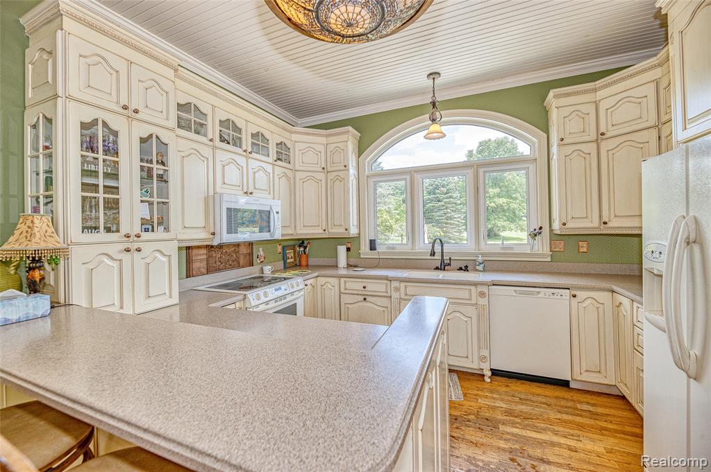 3839 Shamrock Drive, Lapeer, MI 48446 — Photo 37