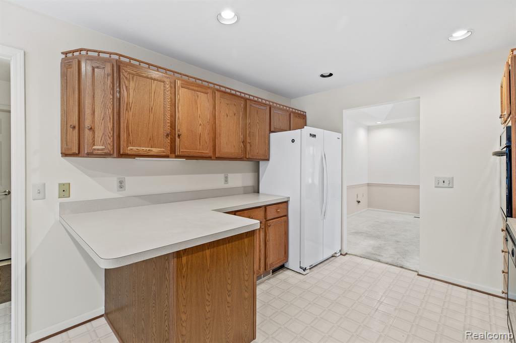 21256 SYCAMORE Court, 77, Farmington Hills, MI 48336 — Photo 7