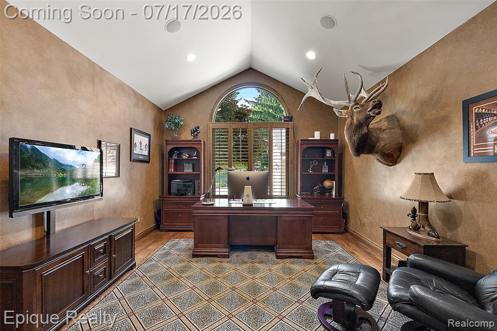 565 Shady Oaks Street, Lake Orion, MI 48362 — Photo 46