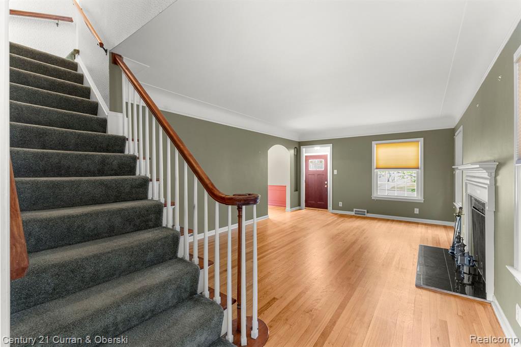 645 ELMWOOD Street, Dearborn, MI 48124 — Photo 4