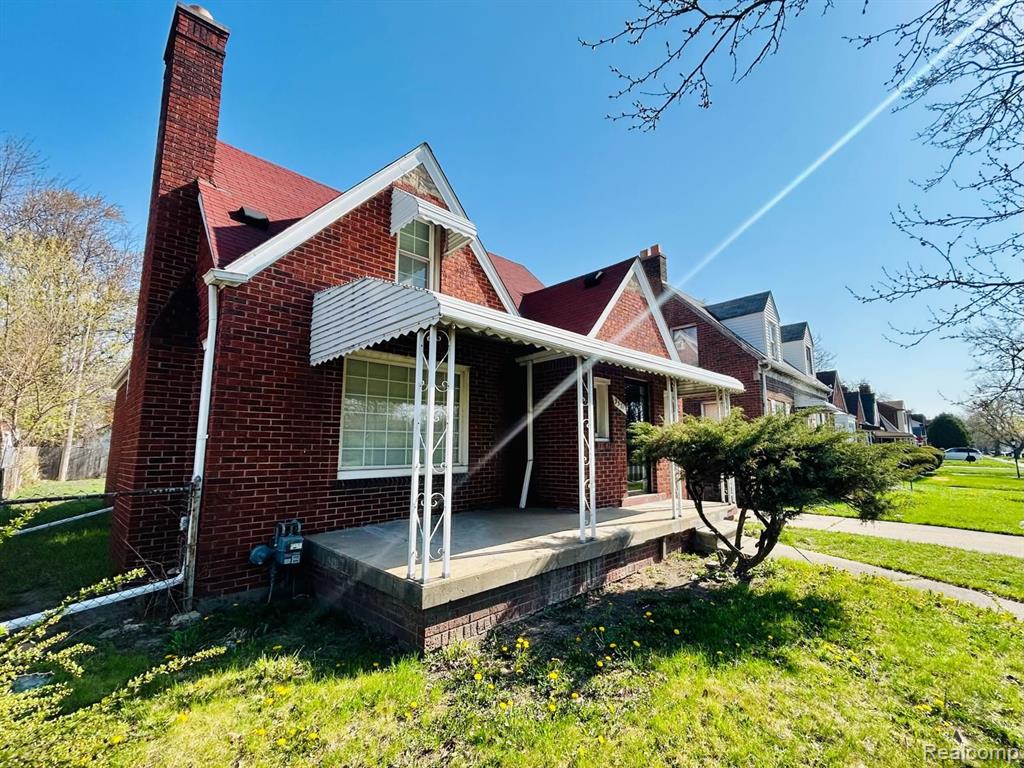9571 E OUTER Drive, Detroit, MI 48213 — Photo 5