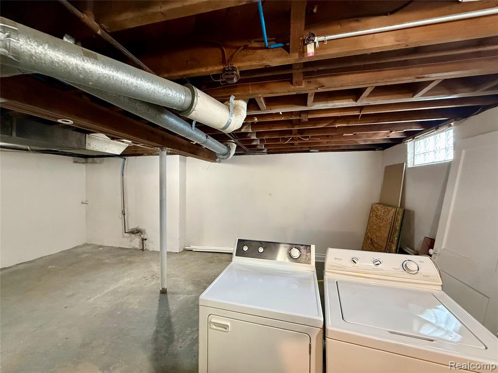 7313 Grandville Avenue, Detroit, MI 48228 — Photo 21