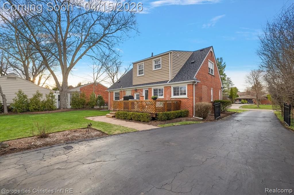 18851 Devonshire Street, Franklin, MI 48025 — Photo 51