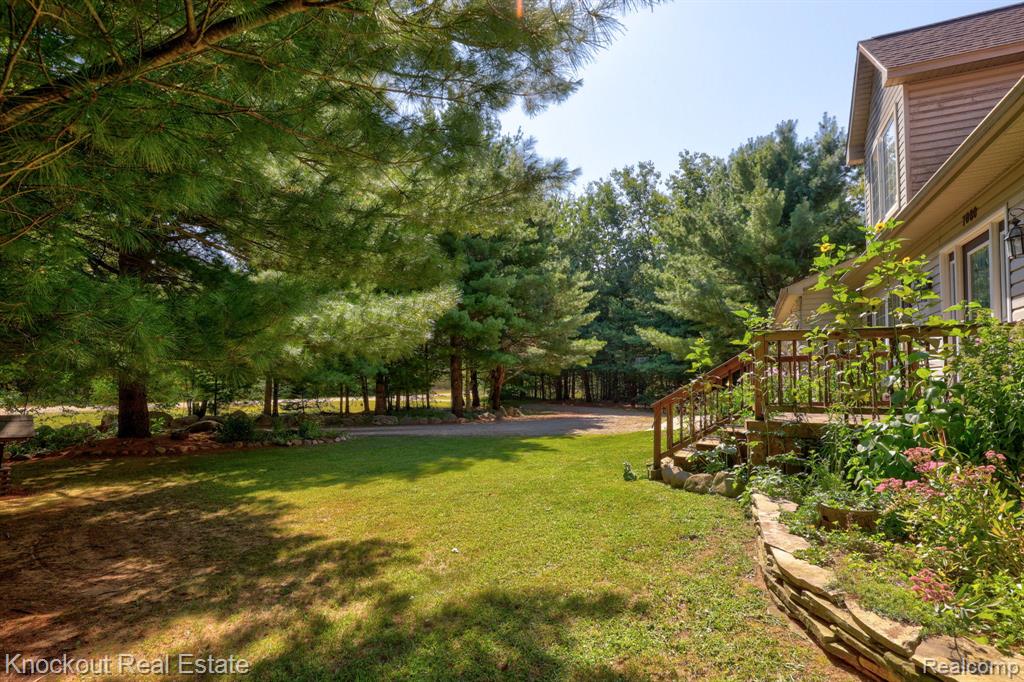 7080 Oak Park Drive, Vassar, MI 48768 — Photo 41
