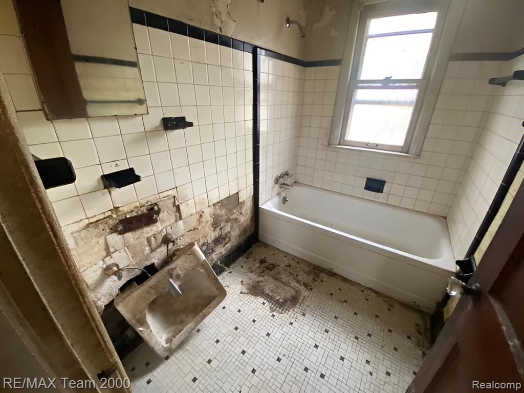 20091 Annott Street, Detroit, MI, 48205