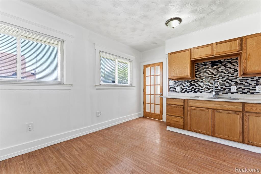 23 W Broadway Street, Ecorse, MI 48229 — Photo 9