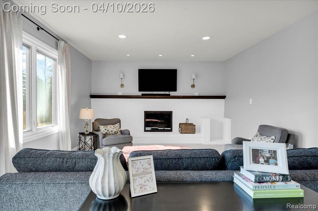 16516 Dundalk Lane, Northville, MI 48168 — Photo 14
