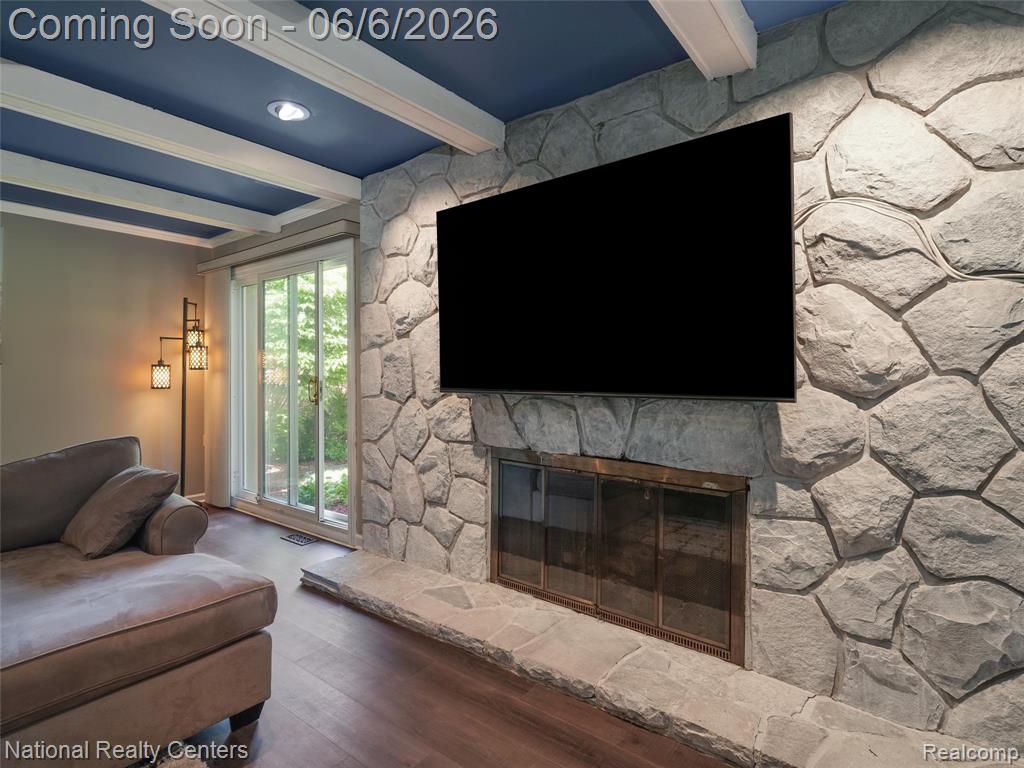 45420 Harmony Lane, Belleville, MI 48111 — Photo 15