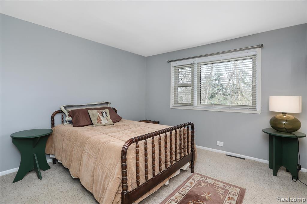 4985 MOHAWK Avenue, Clarkston, MI 48348 — Photo 24