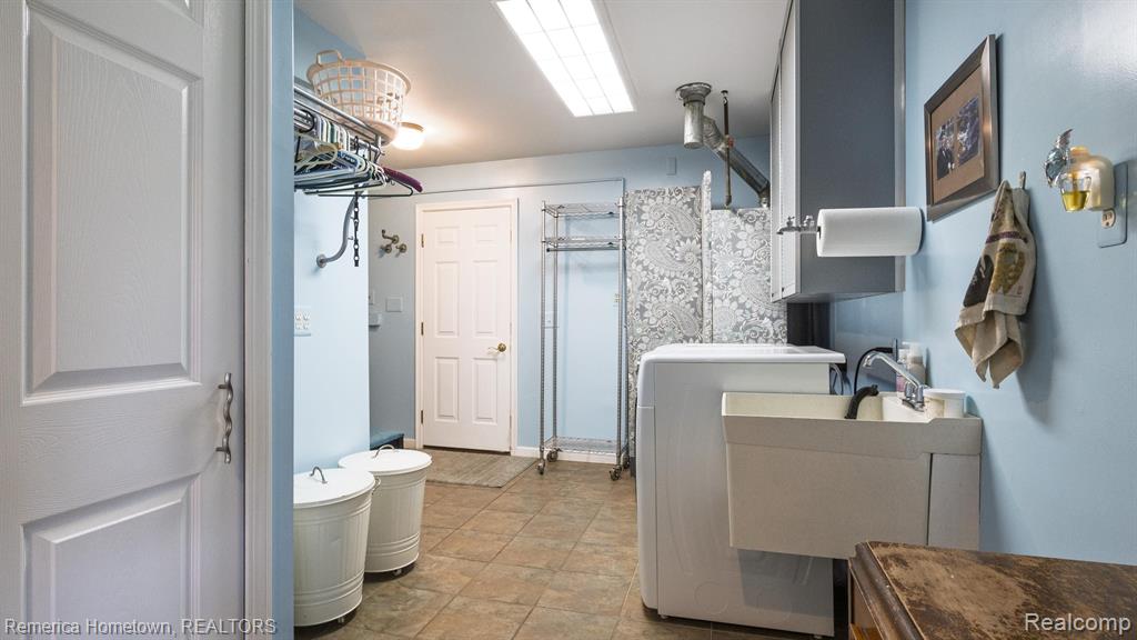 4360 SQUIRREL Road, Bloomfield Hills, MI 48304 — Photo 30