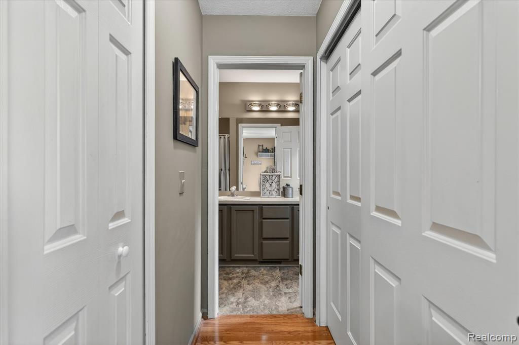764 Town Trail, Pinckney, MI 48169 — Photo 19