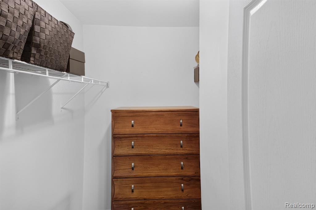 5168 Bradmore Lane, Warren, MI 48092 — Photo 22