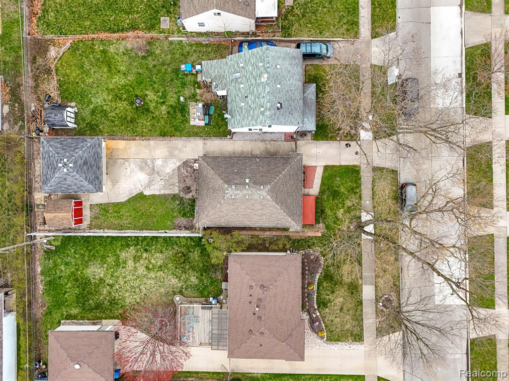 4928 RAYMOND Avenue, Dearborn Heights, MI 48125 — Photo 36