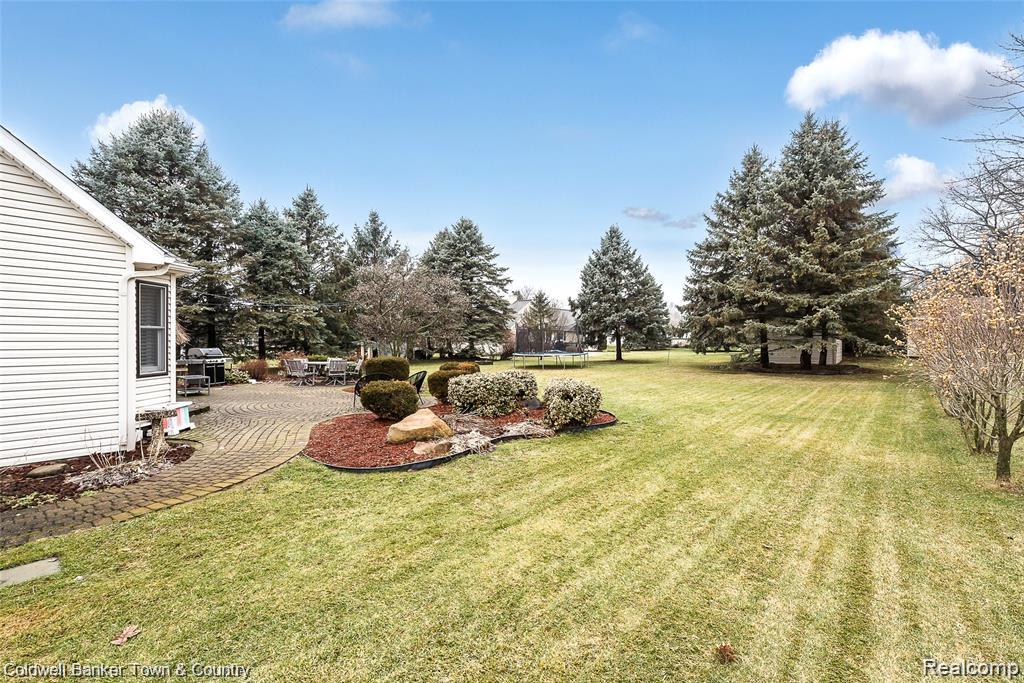 6322 E Horseshoe Trail, Linden, MI 48451 — Photo 10
