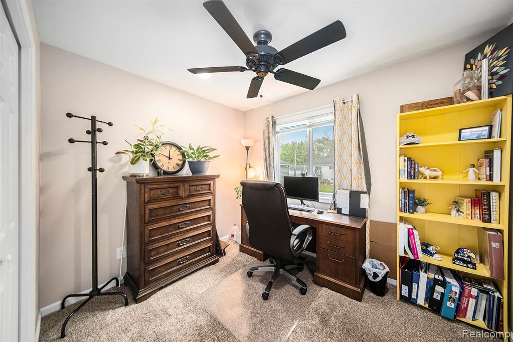 820 Devonshire Boulevard, Brighton, MI 48116 — Photo 14