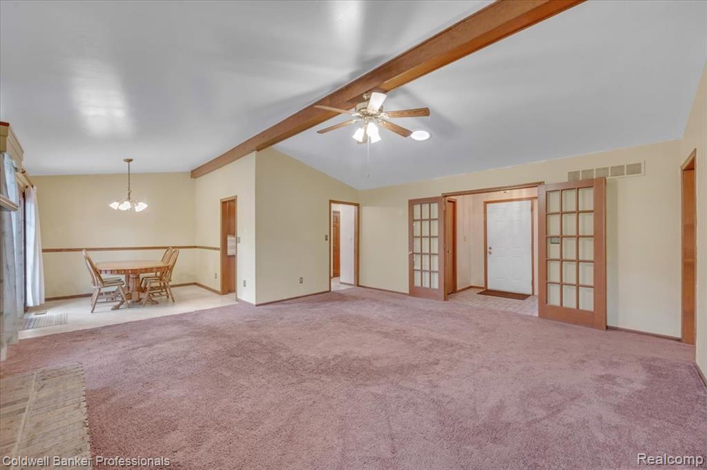 5015 Fox Hill Drive, Sterling Heights, MI 48310 — Photo 10
