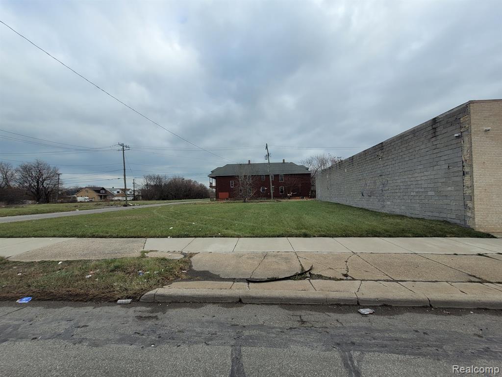8840 VAN DYKE Street, Detroit, MI 48213 — Photo 6