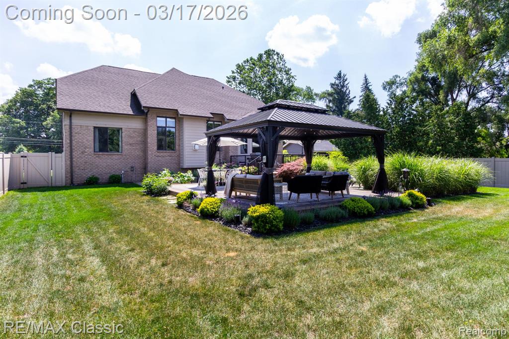 53871 Jewell Road, Shelby Twp, MI 48315 — Photo 46