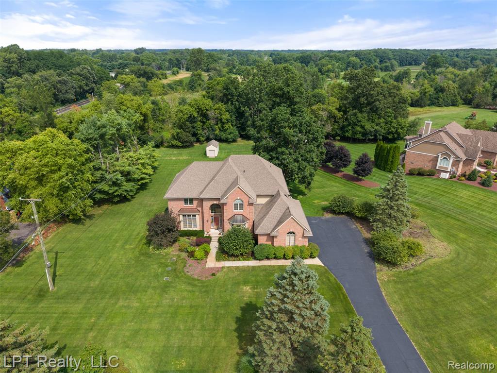 9968 Tuscany Valley Way, South Lyon, MI 48178 — Photo 64
