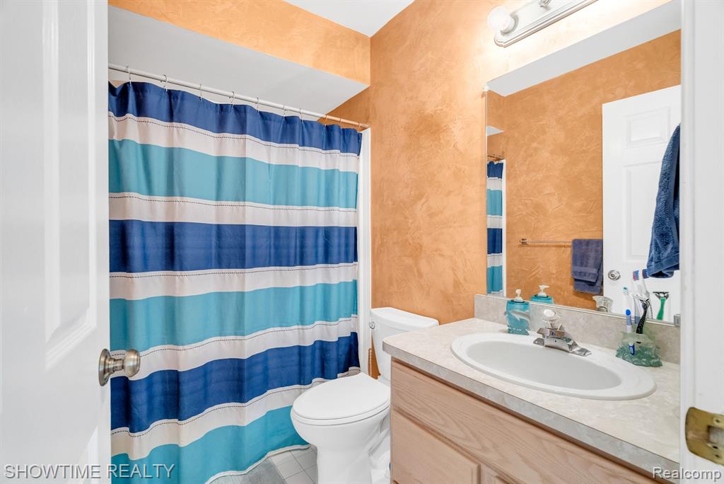 51118 Courtyard Drive, Chesterfield, MI 48047 — Photo 21