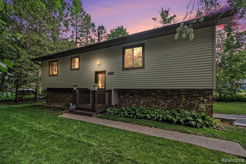 11372 Outer Drive, Pinckney, MI 48169 — Photo 2