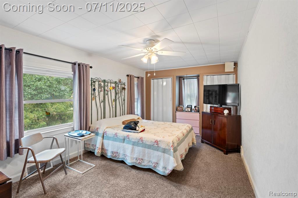 7557 Standard, Center Line, MI 48015 — Photo 20