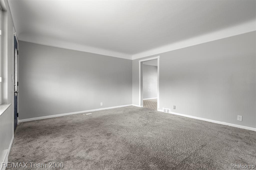 19431 STEPHENS, Eastpointe, MI 48021 — Photo 9