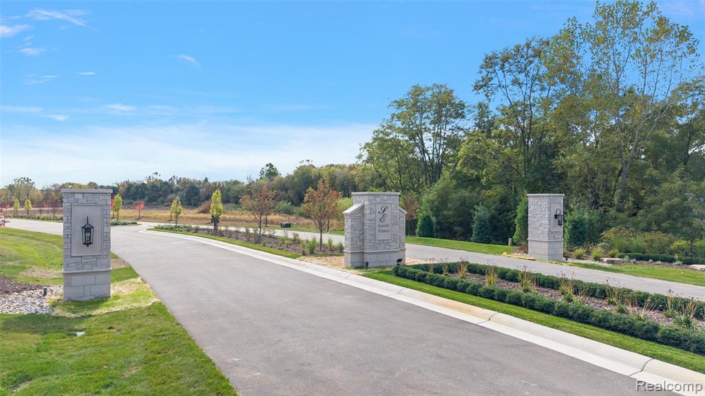 3146 Pompilio Drive, Oakland, MI 48306 — Photo 2