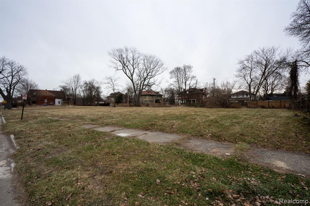 288 Belmont Street - Photo 4