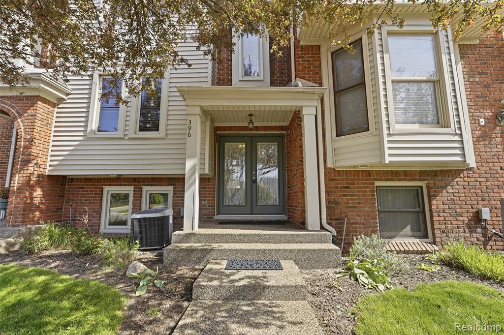 396 W Ann Arbor Trail, Plymouth, MI 48170 — front exterior