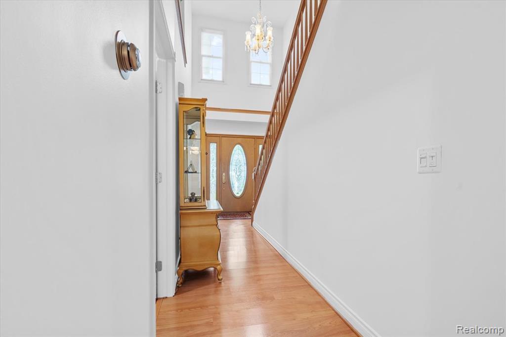 501 Plum Street, Wyandotte, MI 48192 — Photo 18