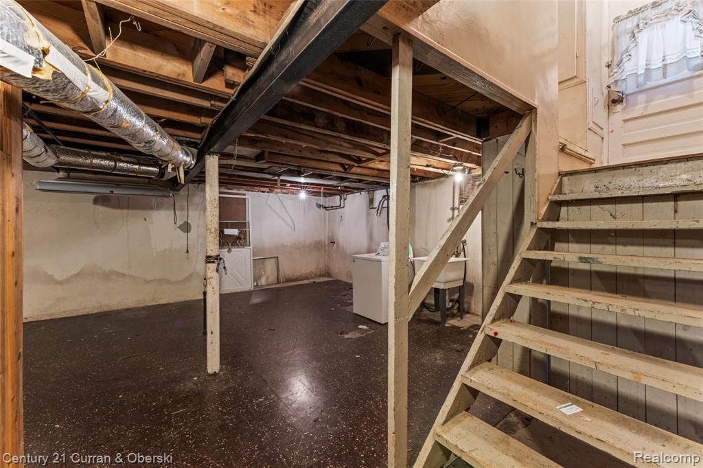 8152 Virgil Street, Dearborn Heights, MI 48127 — Photo 30