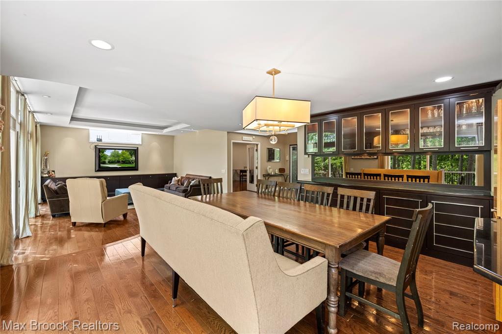 6067 Charles Drive, West Bloomfield, MI — Photo 15