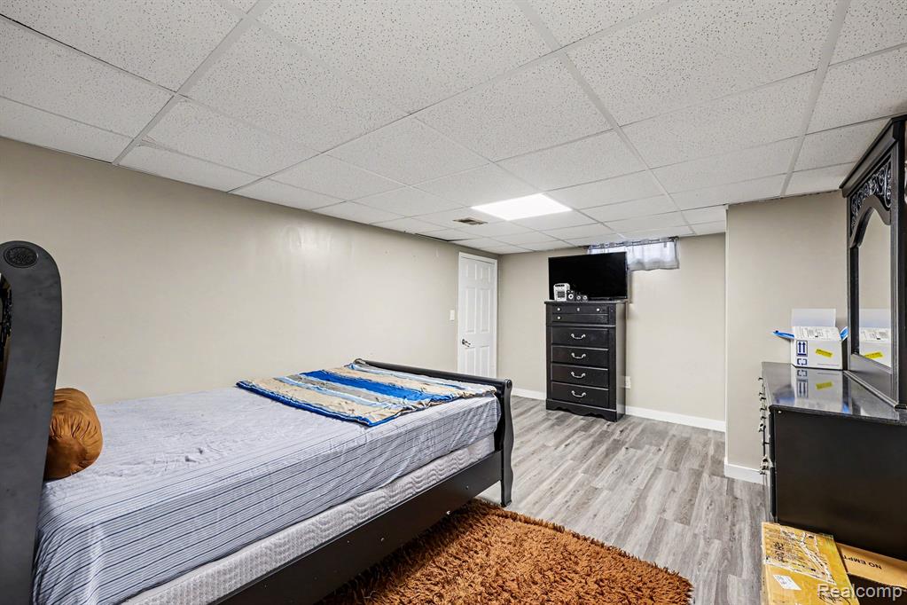 4274 Dickson Drive, Sterling Heights, MI 48310 — Photo 14