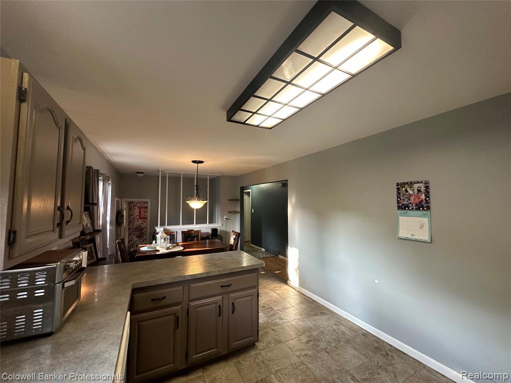 753 Lincoln Street, Lapeer, MI 48446 — Photo 15
