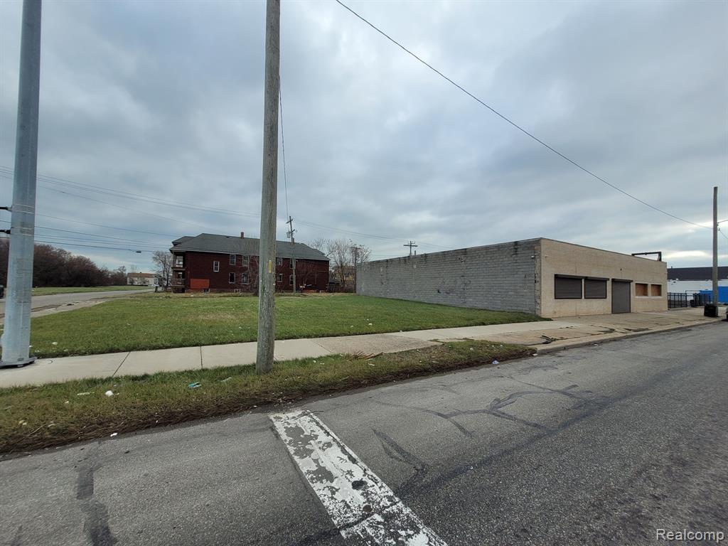 8840 VAN DYKE Street, Detroit, MI 48213 — Photo 5