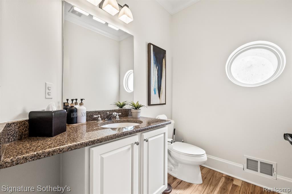 5027 GROVER Drive, Brighton, MI 48116 — Photo 21