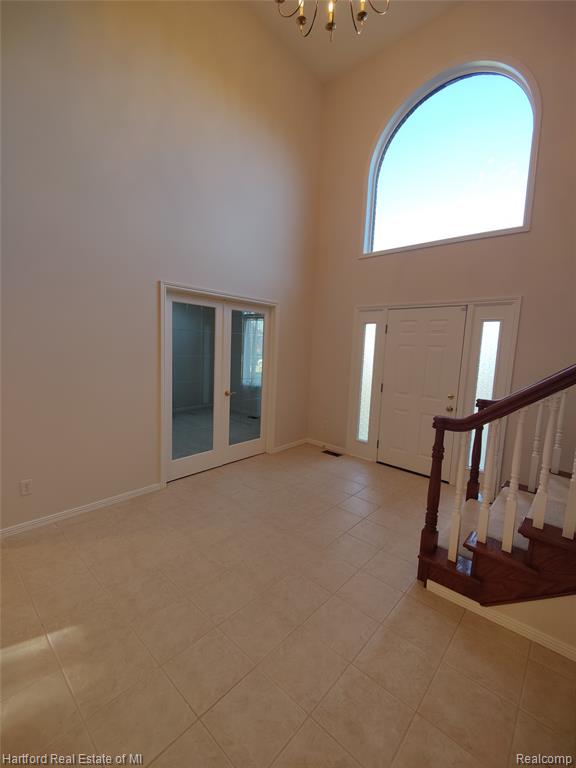 50727 Russell Drive, Macomb, MI 48044 — Photo 10