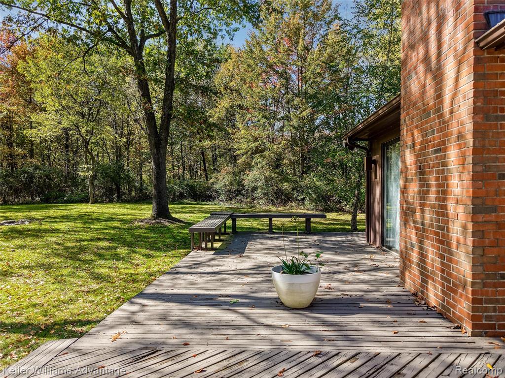 5480 Lyngre Drive, Howell, MI 48843 — Photo 46