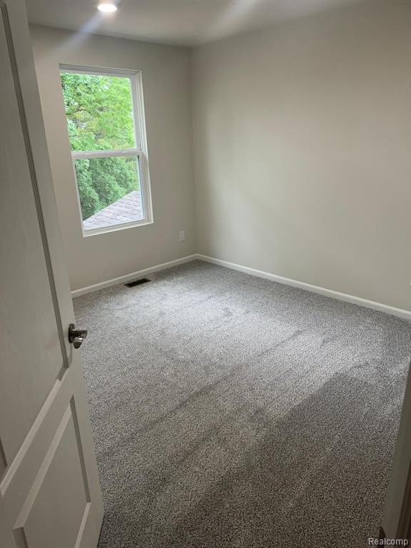 629 ADDISON Circle, Walled Lake, MI 48390 — Photo 17